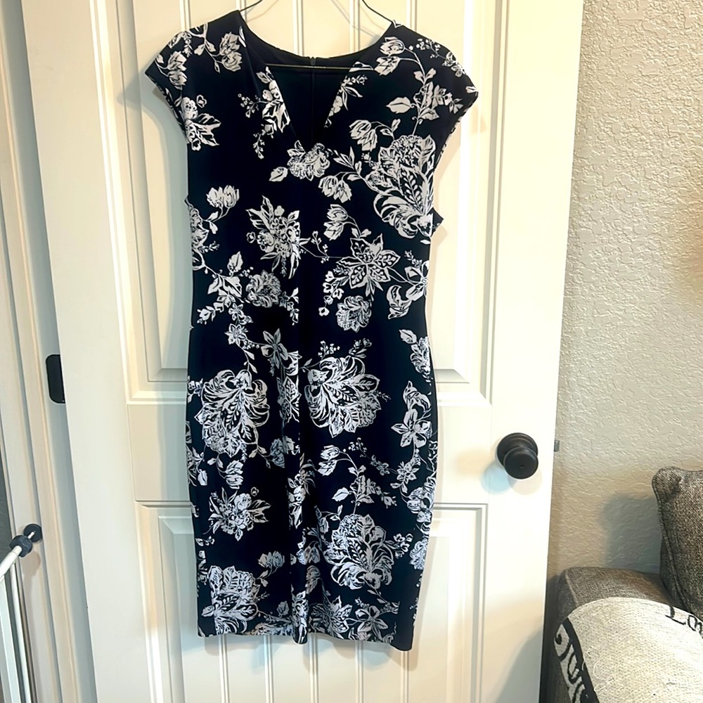 Fitted dress